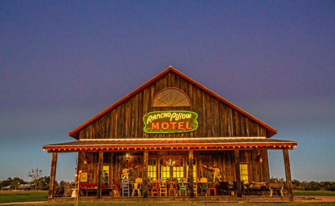 Rancho Pillow Photo Jenny Antill Clifton 159 3x4 rancho pillow 5405 672x414