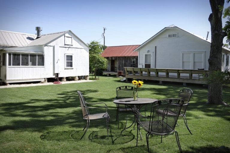 armandos houses 768x511