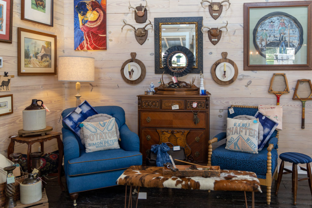 LeslieKristenBlueChairs