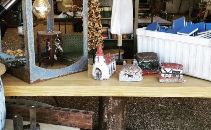 vintage and modern market 672x414