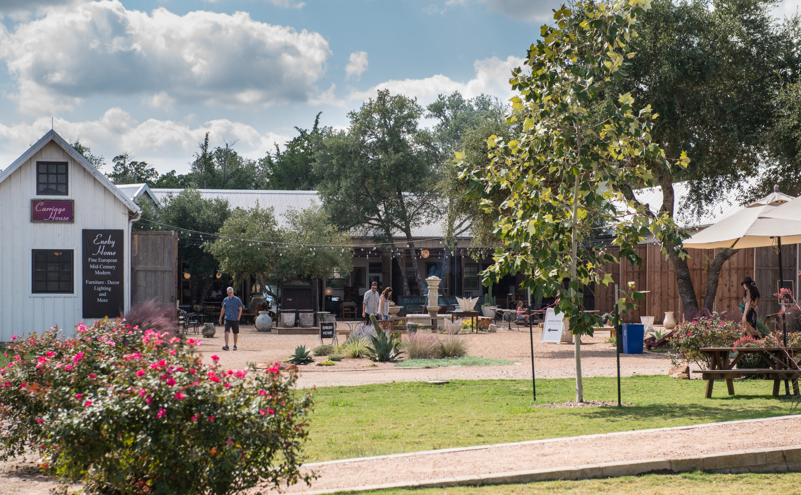 The Compound Expands its Antiques Show Footprint With Design Power