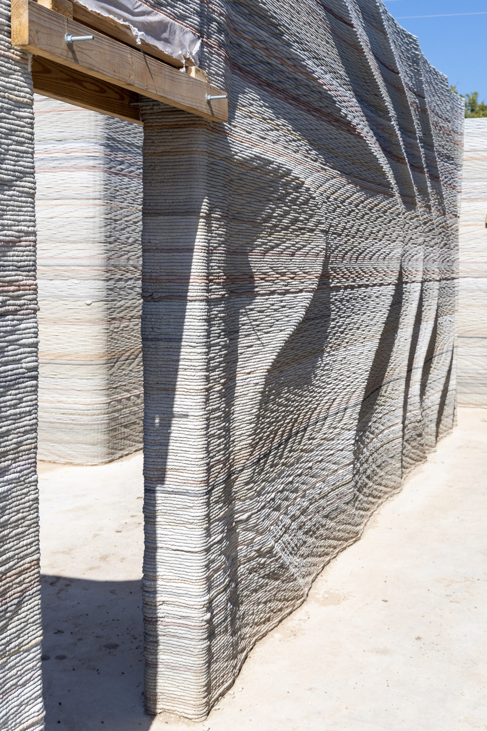 3D Casitas Now Printing at The Halles Concrete Homes Made in a Day