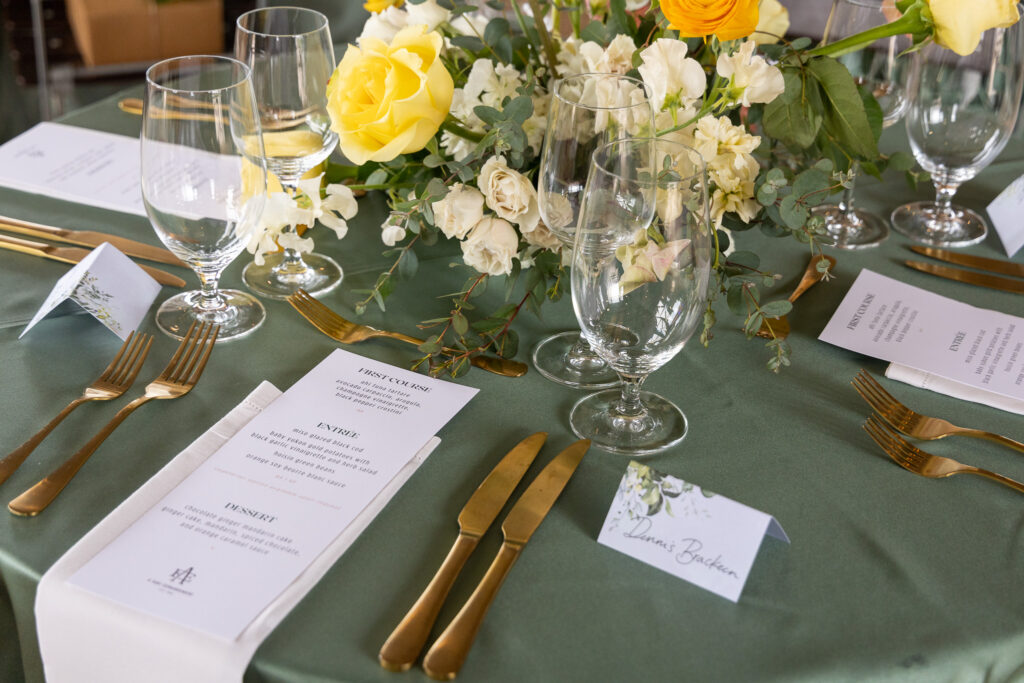 A Fare Extraordinaire curated The Halles Benjamin Moore Designer Dinner (Photo by Jordan Geibel)