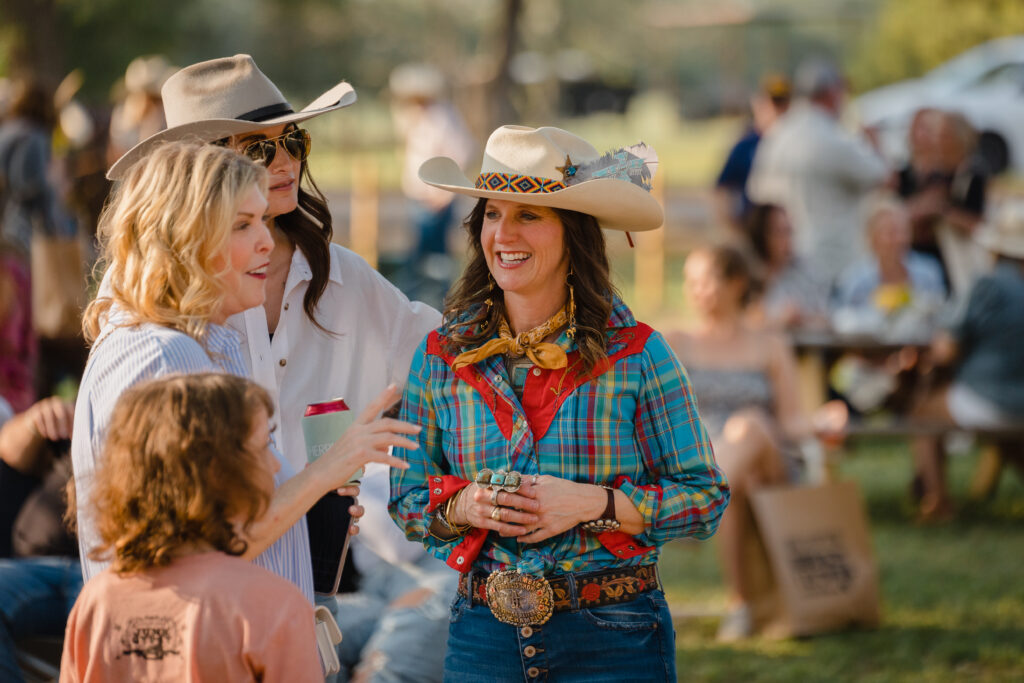 JGxKendraScott-Crowd-27