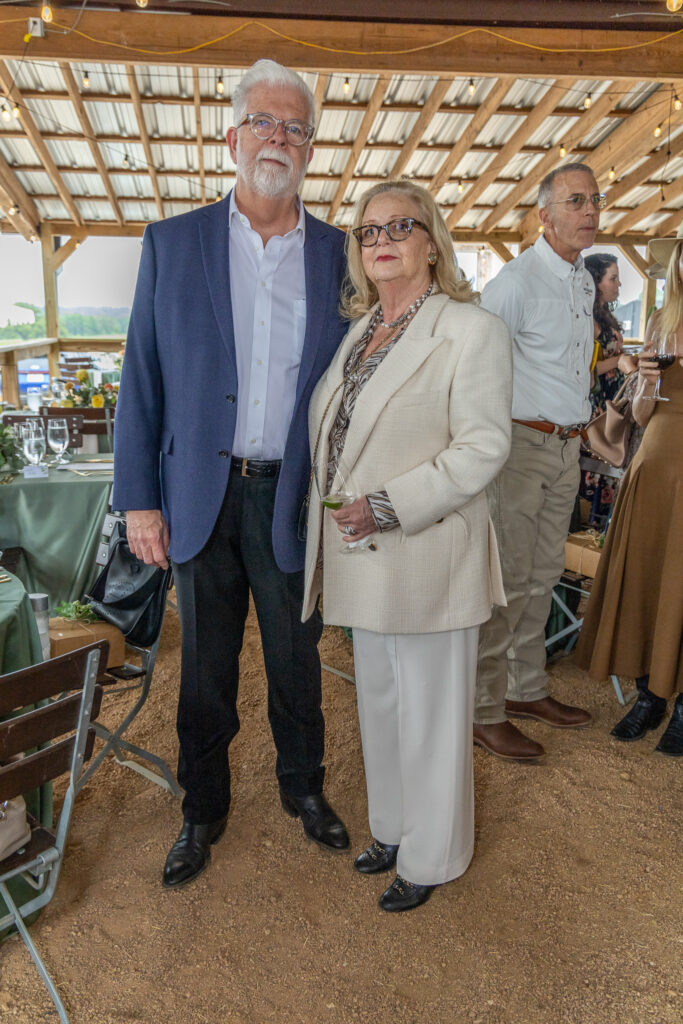 John Thomas & Melinda James at The Halles Benjamin Moore Designer Dinner (Photo by Jordan Geibel)