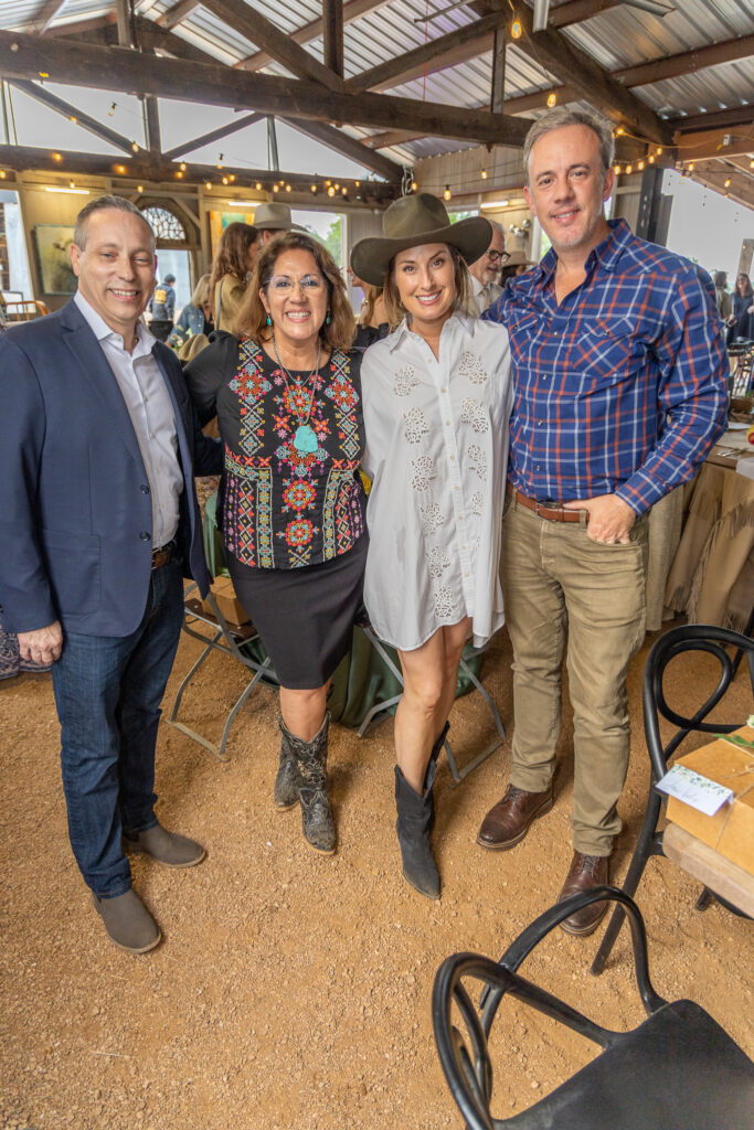 Jose Veliz, Annie Miranda-Sommer, Kasey Massey & Mayor Mark Massey at The Halles Benjamin Moore Designer Dinner (Photo by Jordan Geibel)