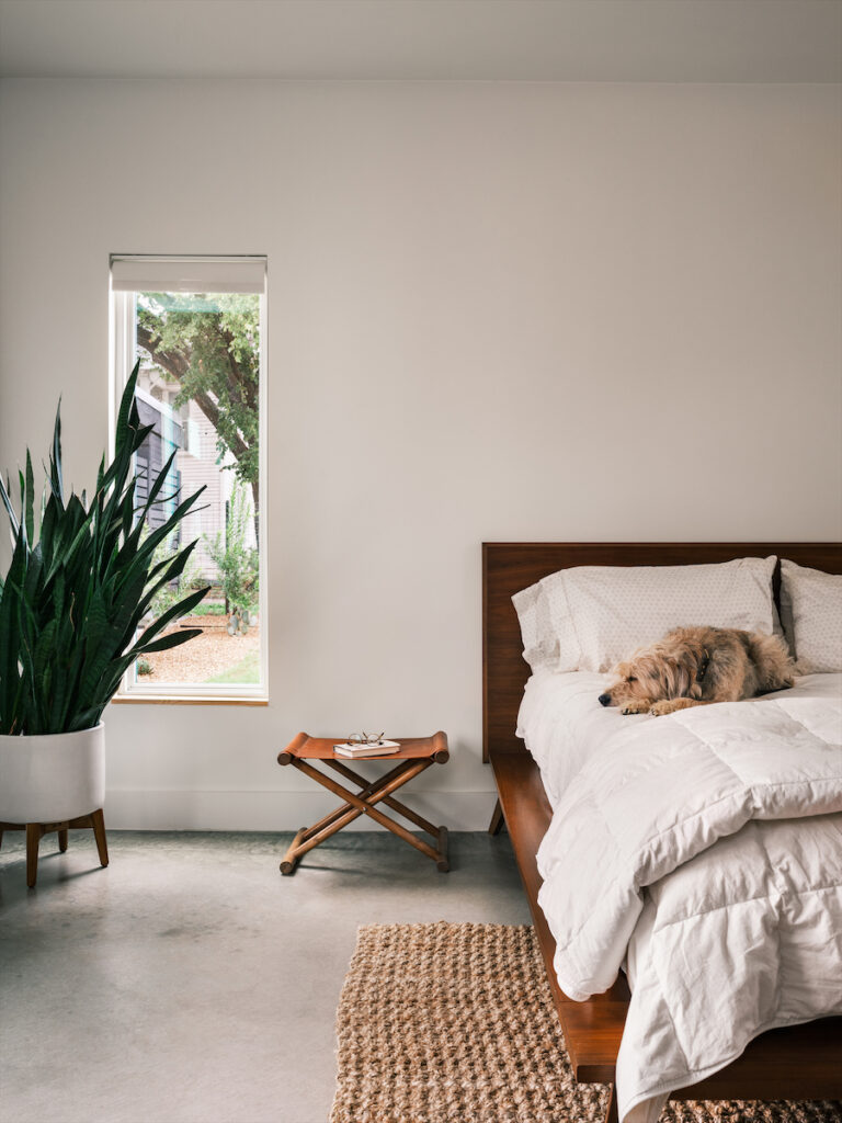 Credit_Robert-G-Gomez_