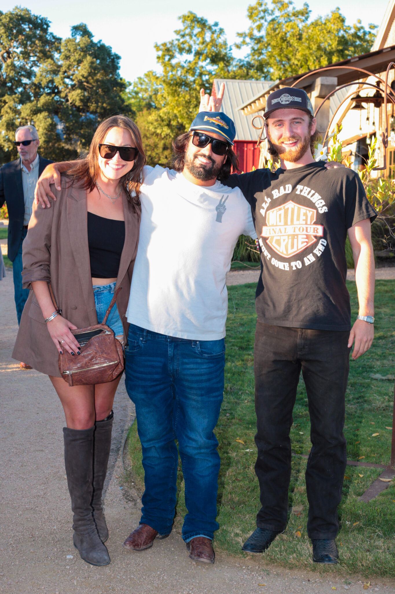 Round Top Fall Show Kicks Off With Lively Party in Henkel Square