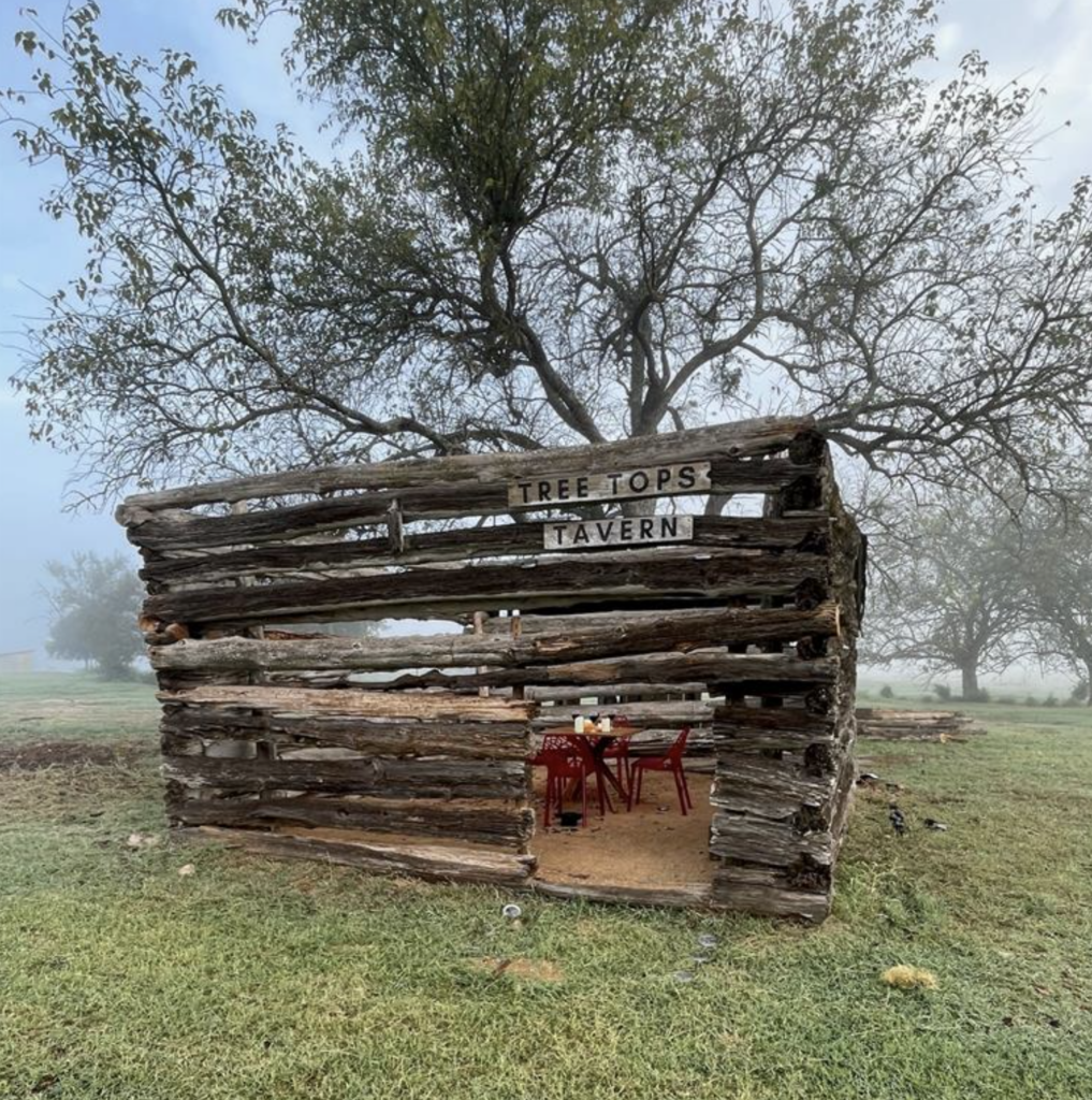 Tree Tops Taver