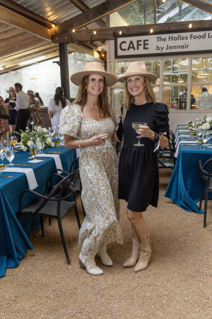 Kelly-Reish-Robin-Gosserand