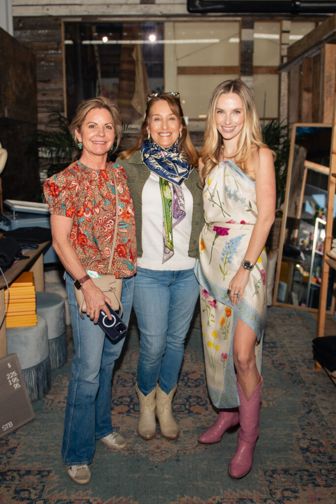 RDS_1840 Michelle Wood, Renee Fitzpatrick, Sister The Brand’s Maggy Chesnut (Photo by Heather Robards)