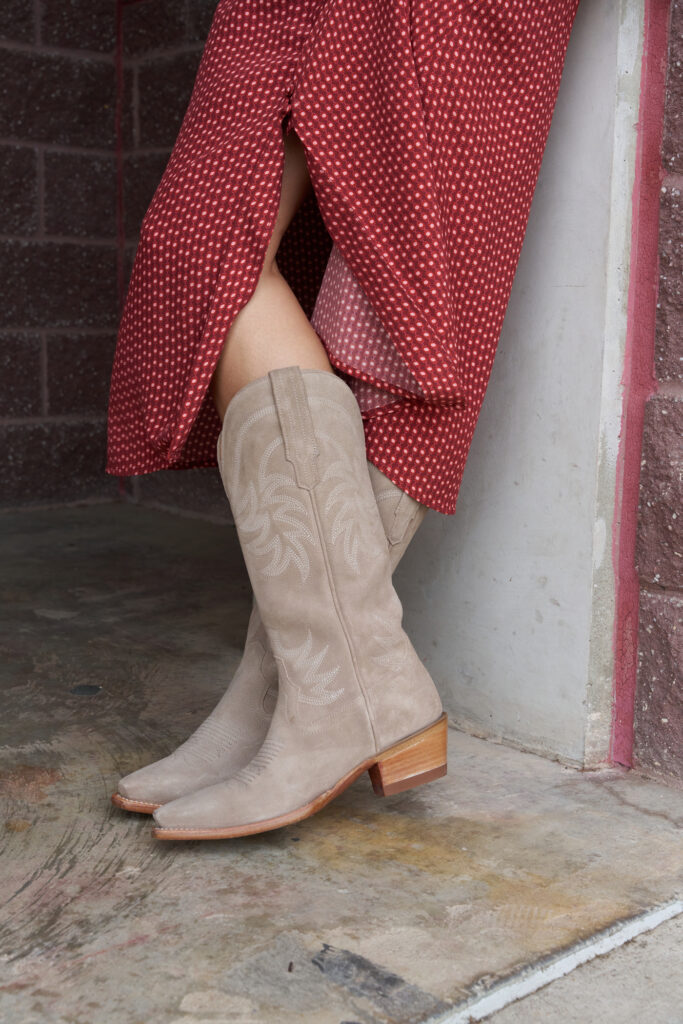 DSC00436-1400×2100-67c2bdf5-7892-4371-9afa-401c8e74829c