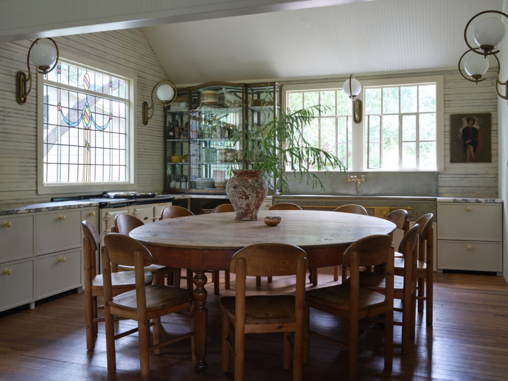 LEANNE_GRACE_ROUND_TOP_030