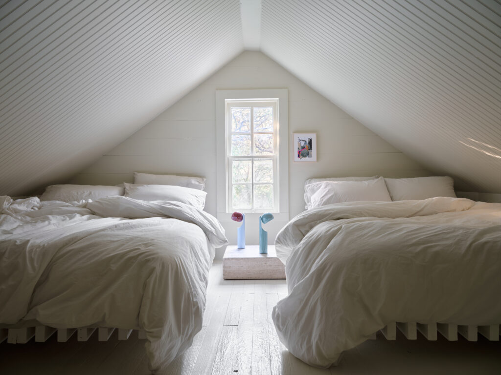 LEANNE_GRACE_ROUND_TOP_179_HDR