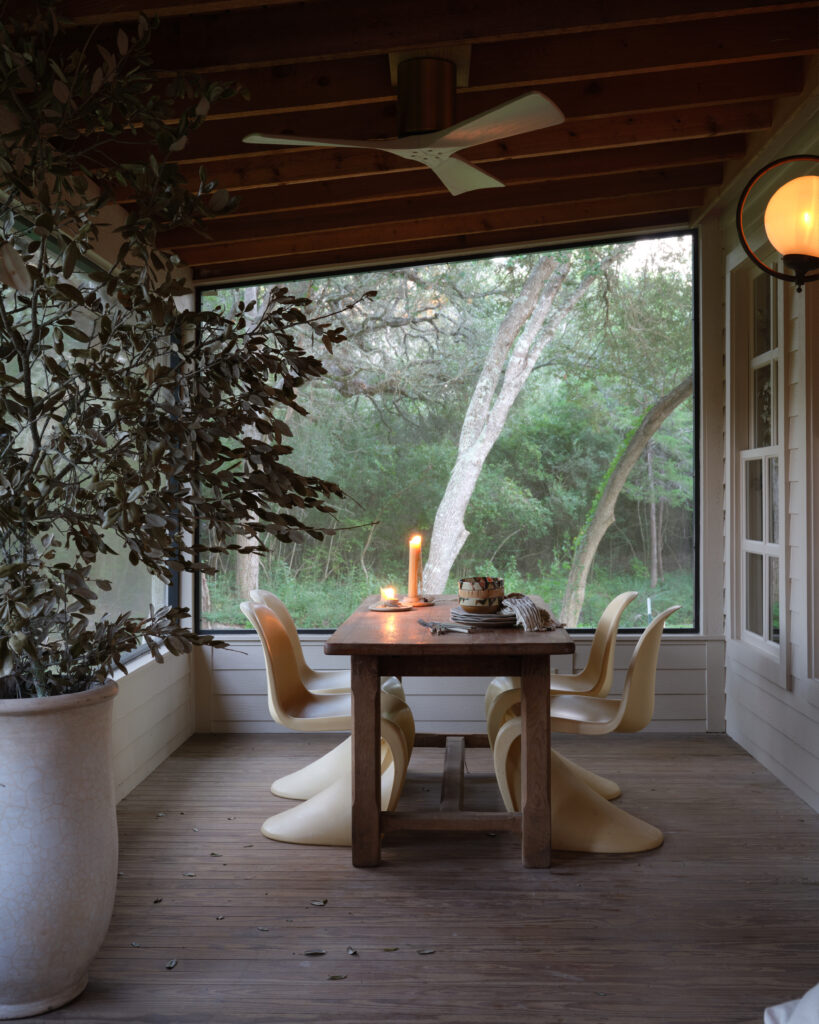 LEANNE_GRACE_ROUND_TOP_192