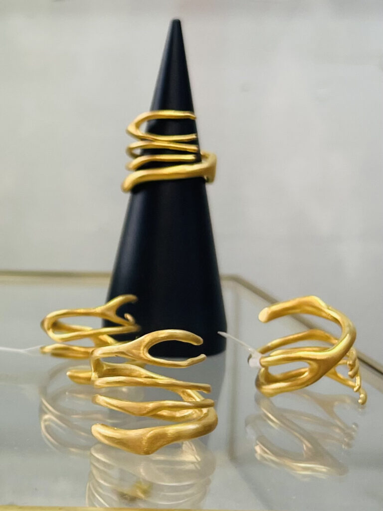 324 Vandi – Havana Ring