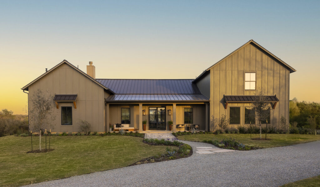 EXTERIOR – Round Top Designer Showhouse