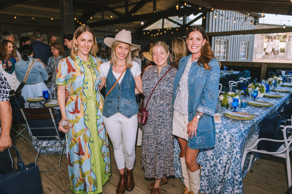 RDS_2874 Avery Cox, Amy Bodle, Annie Downing, Jenny Chester