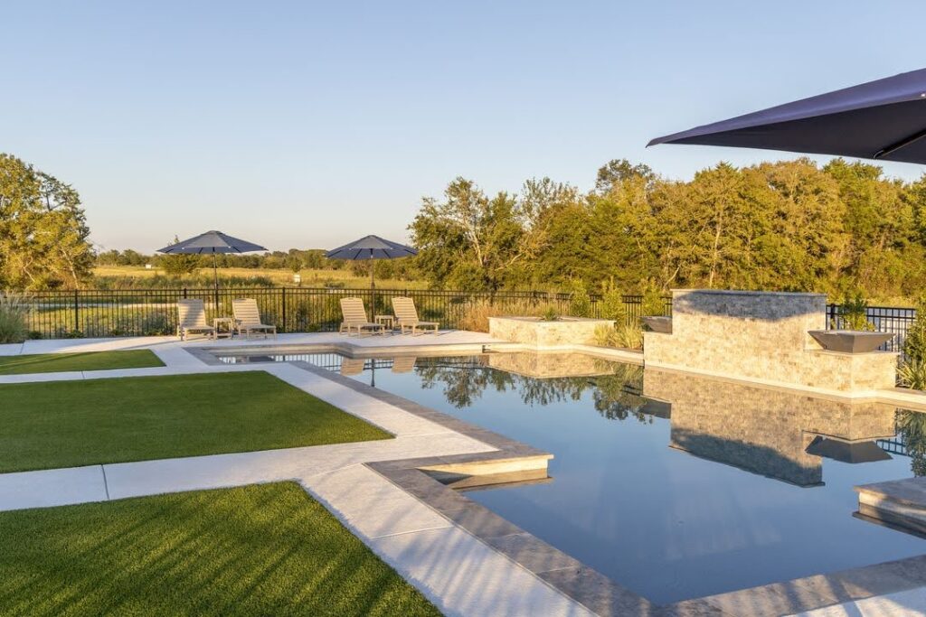 Retreats_Estate_03_1080