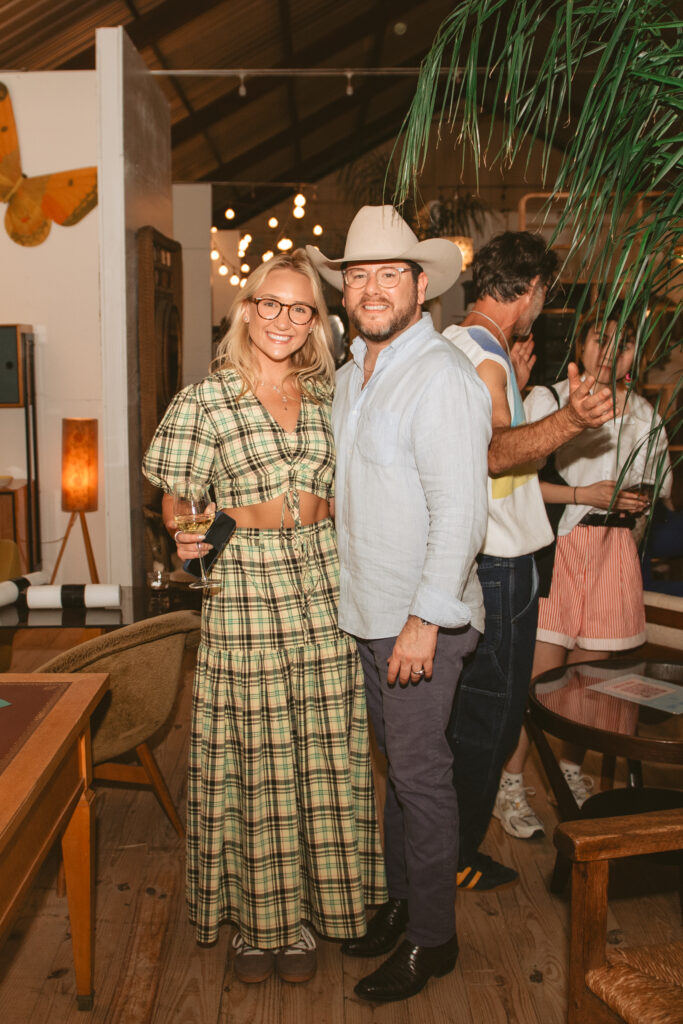 RDS_2999 Lissy Sturges, Matthew Moncivais