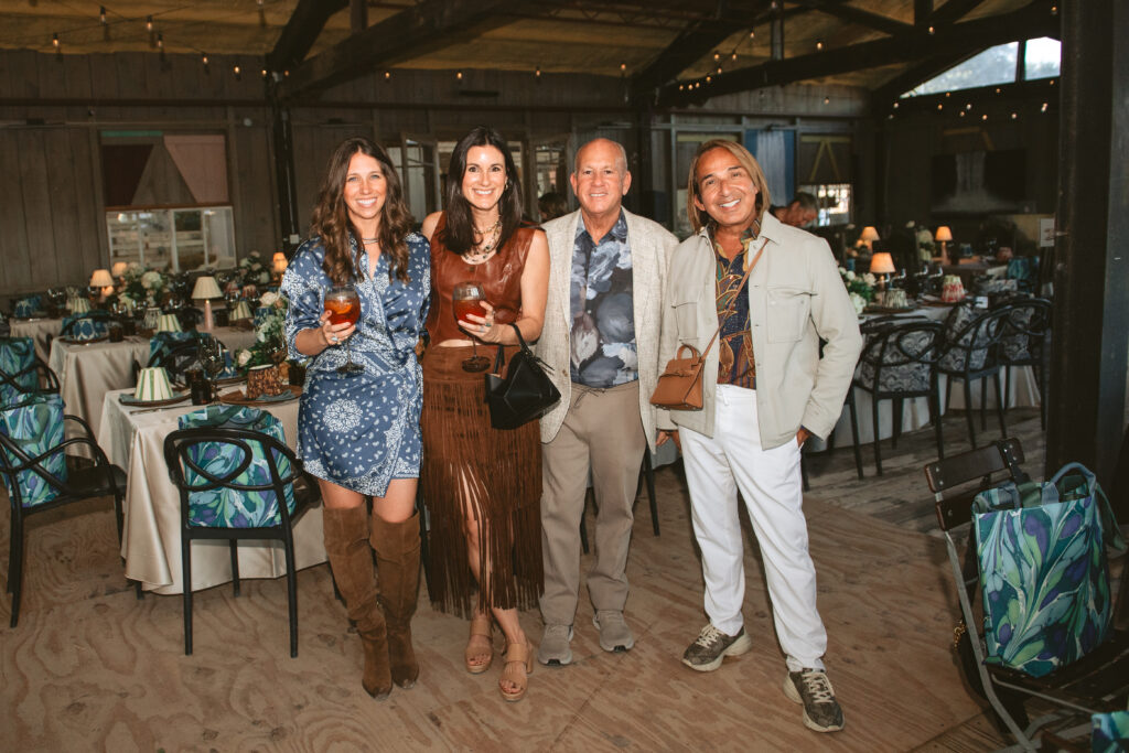 RDS_7037 Rebecca Gibbs, Callie Blanks, Bruce and Oscar Banta-Guevara