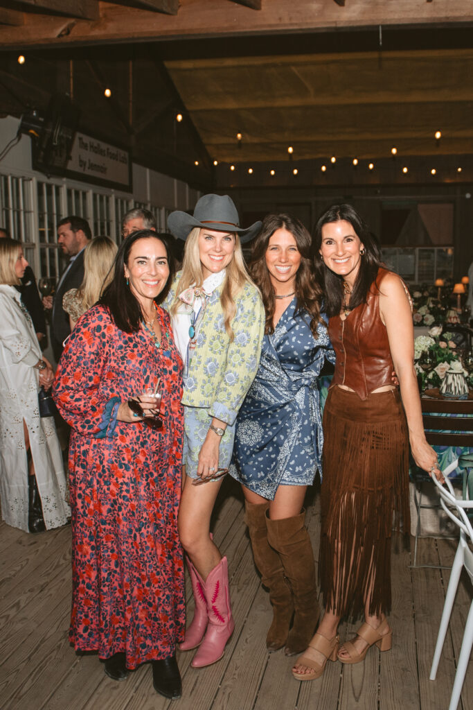 RDS_7149 Paige Sidhom, Lauren Clyburn, Rebecca Gibbs, Callie Blanks