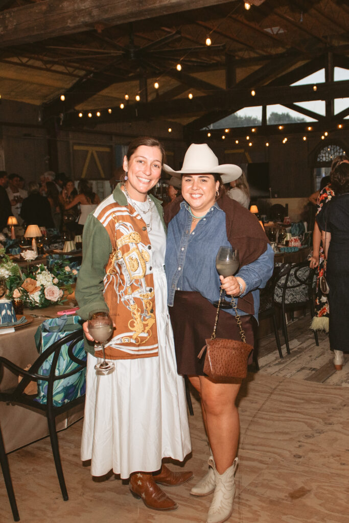 RDS_7214 Jen Taillefumier, Kerrie Hughes