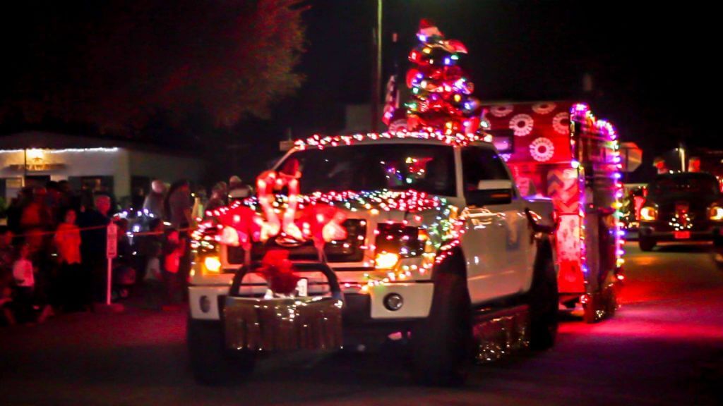 Christmas-Parade-3-1024×576