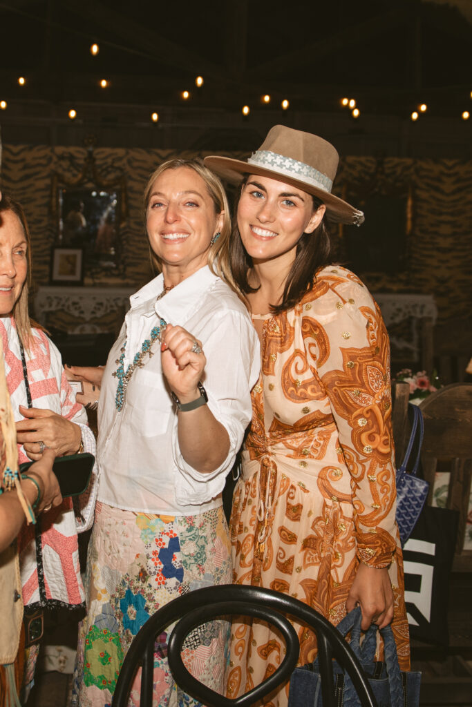 Lauren Shapiro, Eliza Weiss