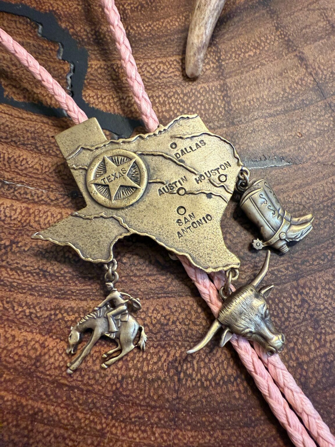 Bygone Bolos Texas