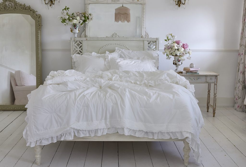 TargetxSimplyShabbyChic_RuffleFallBedding_02